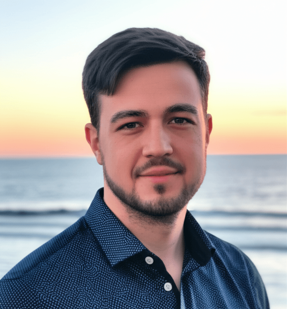 How to Look Better in Dating Photos | Charmd
